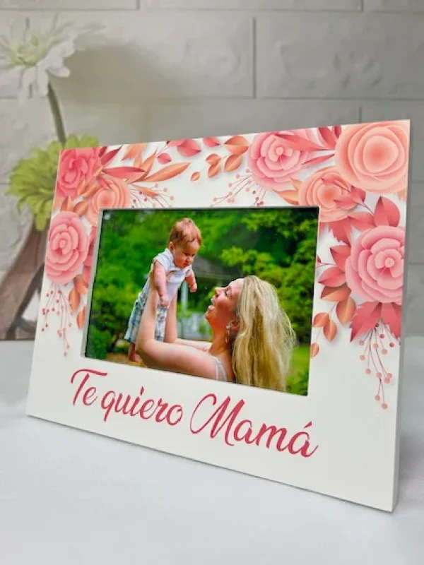 Marco Te quiero Mamá