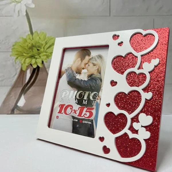 Marco corazones purpurina