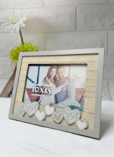 Marco gris corazones relieve-impressionregalos