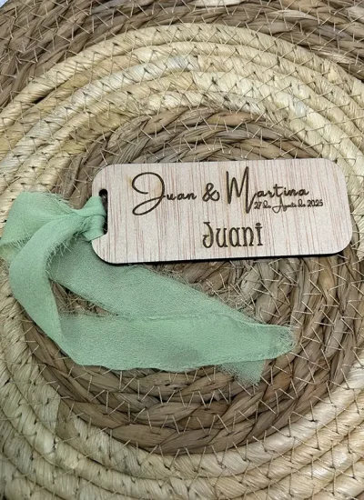 marcasitios-bodas-comuniones-bautizos-celebraciones-madera-grabada-laser-impressionregalos