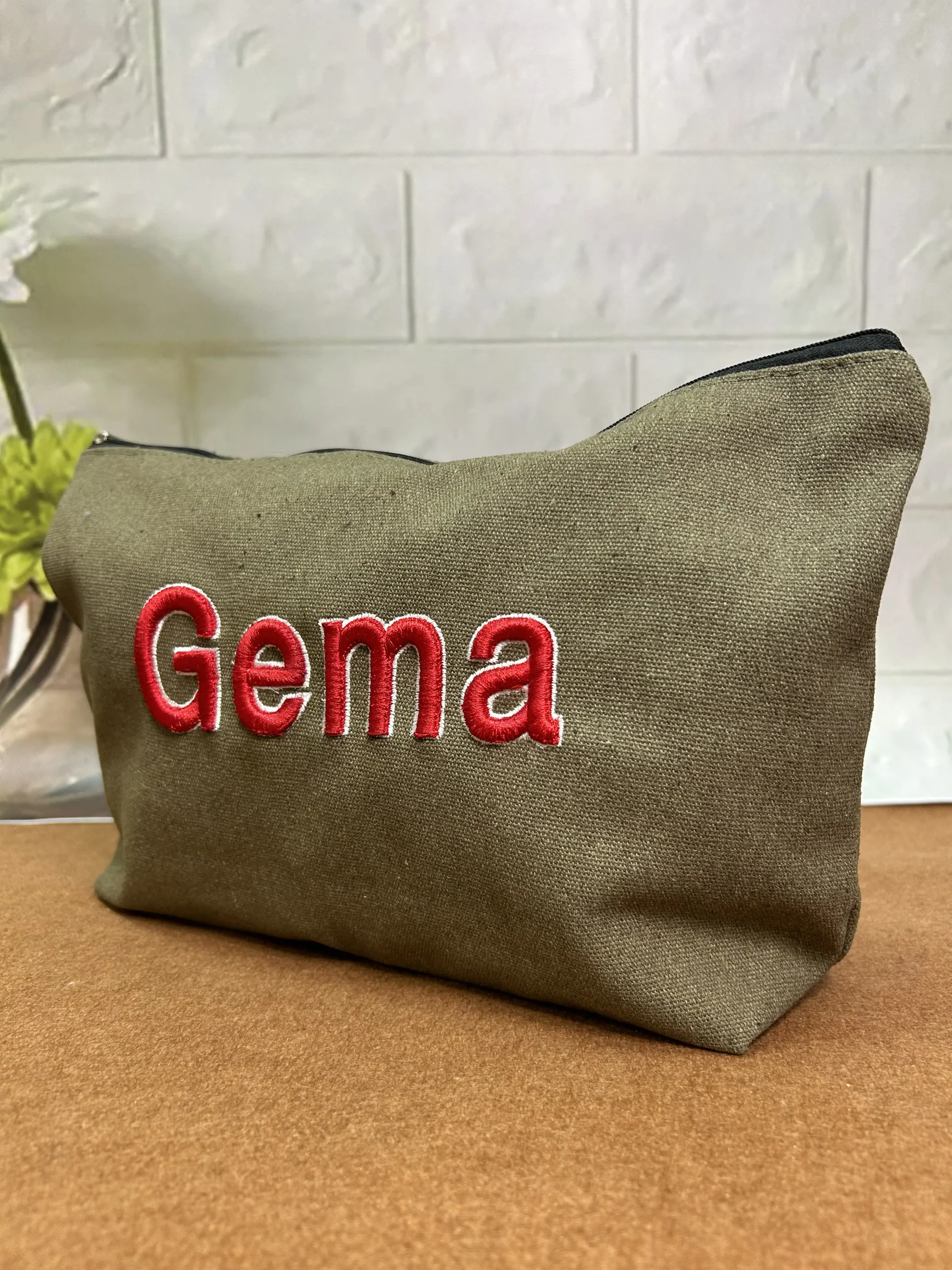 Neceser con nombre bordado 3D