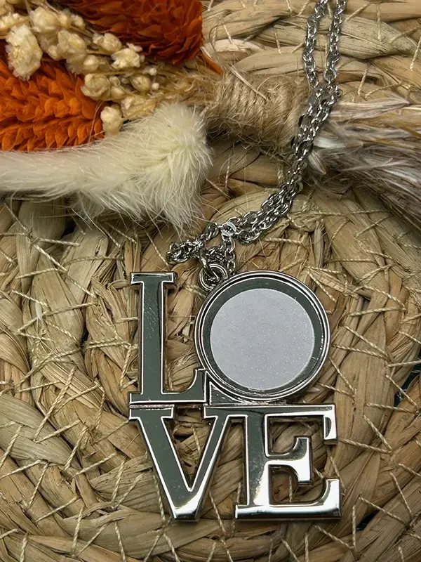 Colgante acero love para foto