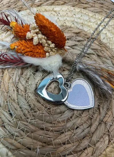 joyeria-corazon-foto-grabado-laser-cadena-metal-impressionregalos