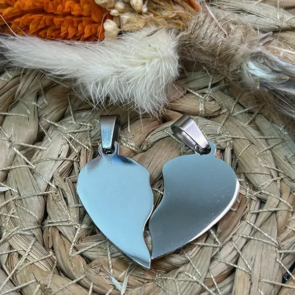 Corazón dividido acero inoxidable
