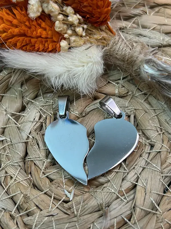 Corazón dividido acero inoxidable